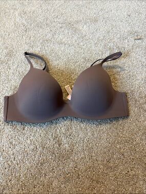VS body by Victoria bra